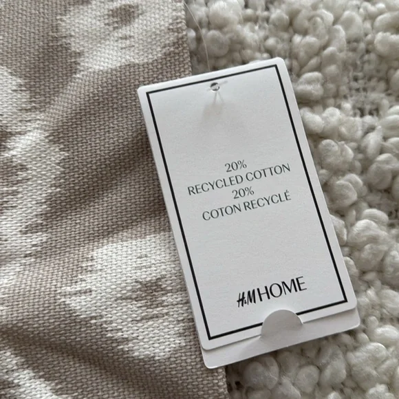 H&M | Patterned | Throw | Cushion Cover - Picture 9 of 11